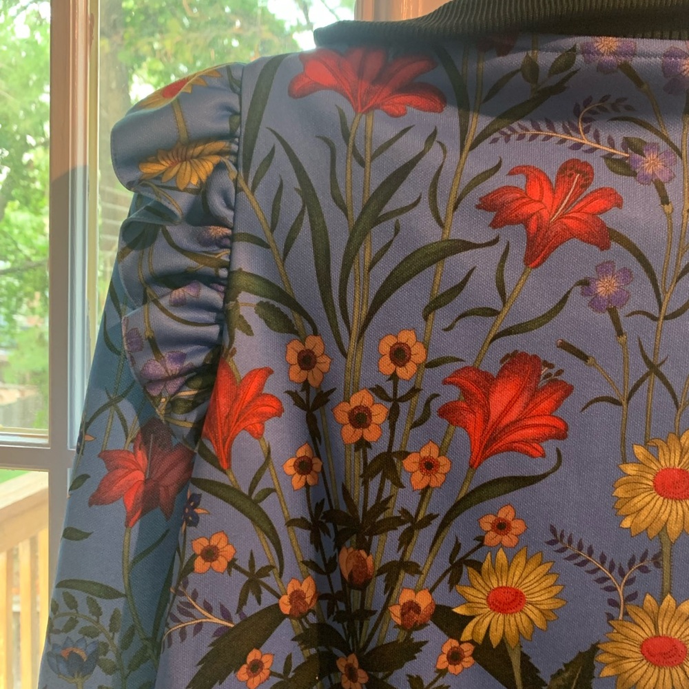 New never worn Gucci Jacket